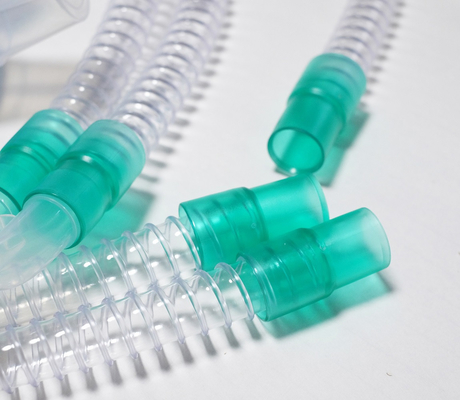 Harga yang pantas Perangkat Anestesi Medis Satu Kali Pakai Pernafasan Sirkuit Pernafasan PVC Bergelombang Sirkuit Pernafasan PVC Bergelombang on line