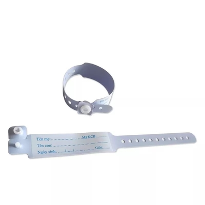 Harga yang pantas PVC Medical I.D. Wristband Konsumsi medis Nyaman sekali pakai tahan lama dan tahan air I.D. Wristband on line